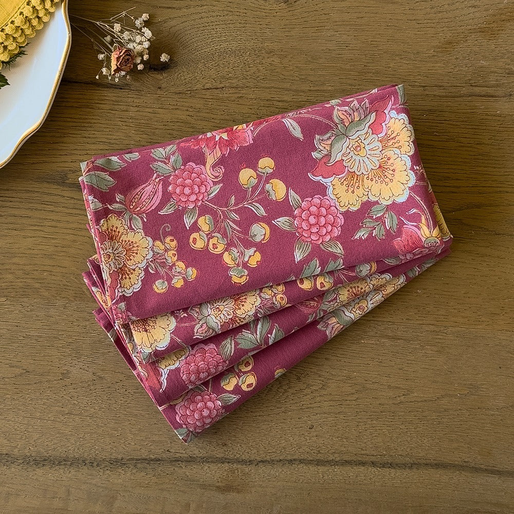 Mahagony Canada Adrienne Table Linen (two styles)