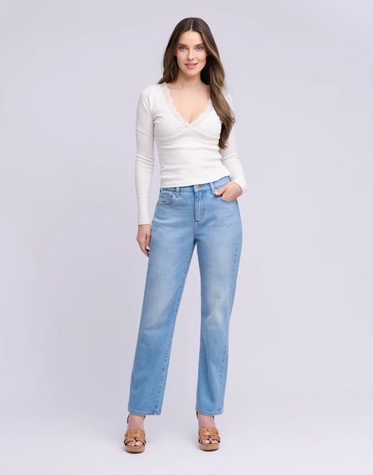 Yoga Jeans Chloe Straight - Gabby