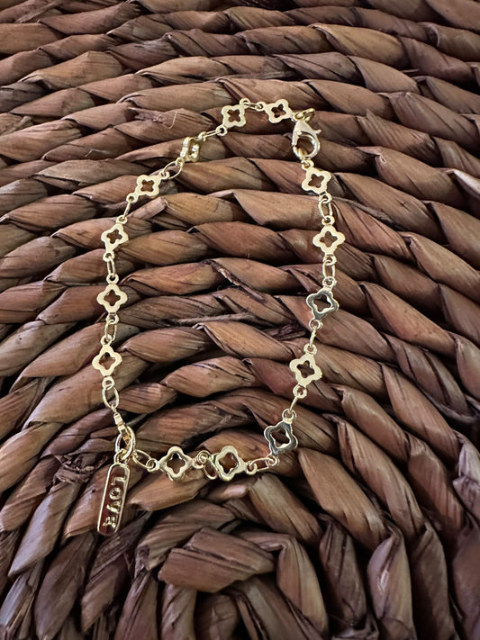 Hillier House 18K Gold-Plated Clover Patterned Bracelet