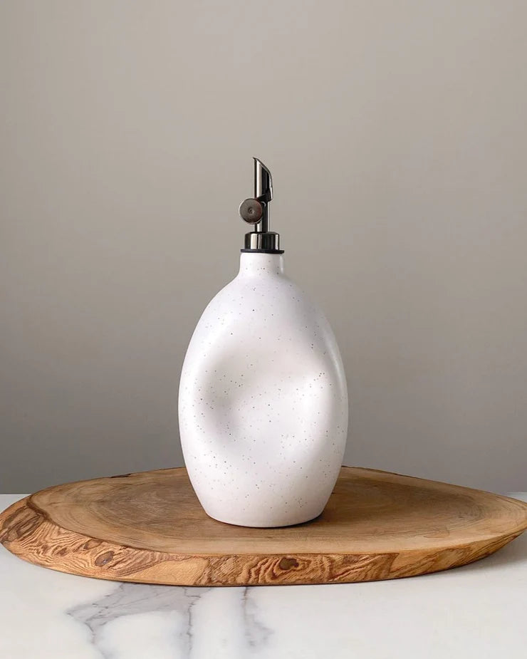 SKIM Ceramics Oil Pourers