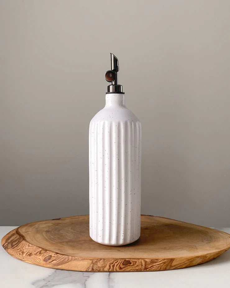 SKIM Ceramics Oil Pourers
