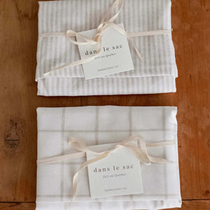 Open image in slideshow, Linen + Cotton Tea Towel
