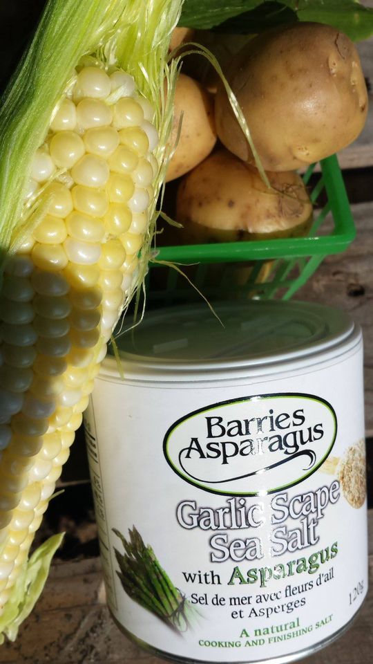Barrie's Asparagus Garlic Scape Sea Salt With Asparagus